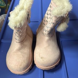 Michael kors size 8 boots good condition
